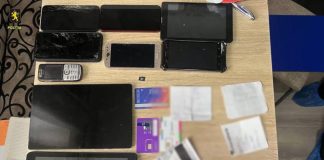 Escrocherii coordonate din închisoare? Poliția a descins în două penitenciare