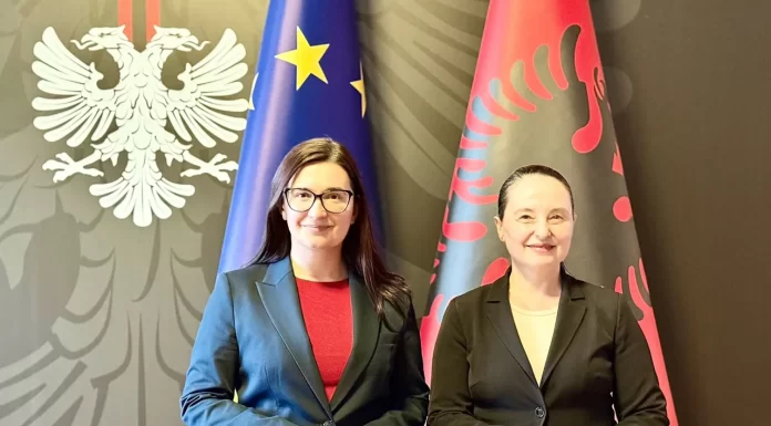 Moldova caută lecții de la Albania în drumul spre Uniunea Europeană