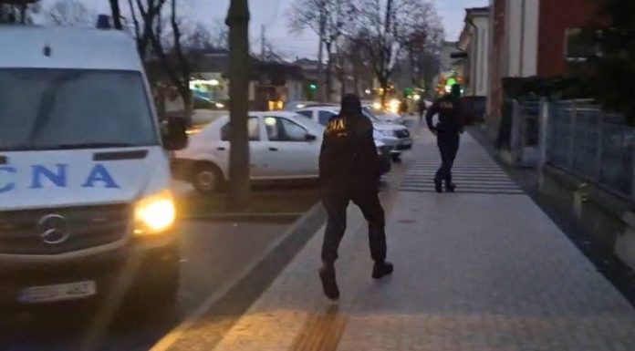 Percheziții la Direcția Generală Locativ‑Comunală și Amenajare — dosar penal vizând gestionarea locuințelor din Chişinău