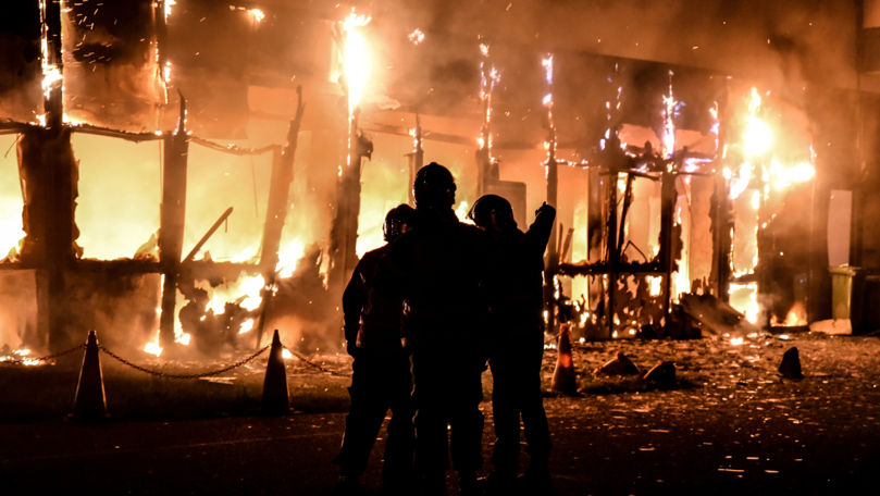 3ba4a4febdde27c9d0f0098a7ffe59d9