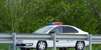 Refuz să oprească la semnalul polițistului — un şofer riscă un an fără permis