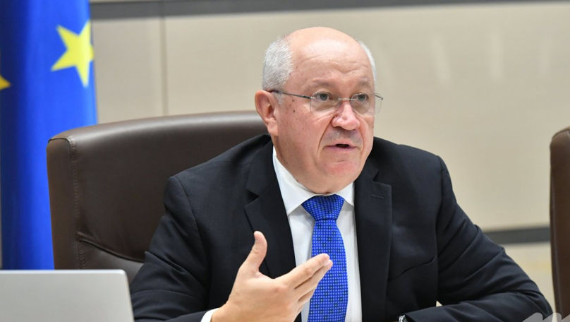 e2b1f6df08054a78fe2eb22654410569