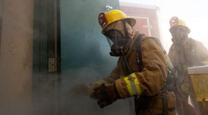 Noapte de coșmar în Franța: cinci oameni au ars de vii într-o clădire cuprinsă de flăcări