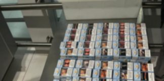 Valiză ticsită cu țigări, descoperită la Aeroport