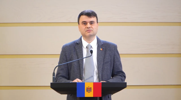 Alexandru Berlinschii anunță pregătirea unor modificări la noua Lege a cetățeniei: ”Azi, tinerii din Moldova riscă să rămână apatrizi!”