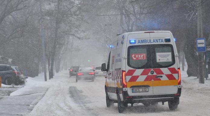 Condițiile meteo extreme au împiedicat intervenția medicală în Orhei: un bărbat și-a pierdut viața