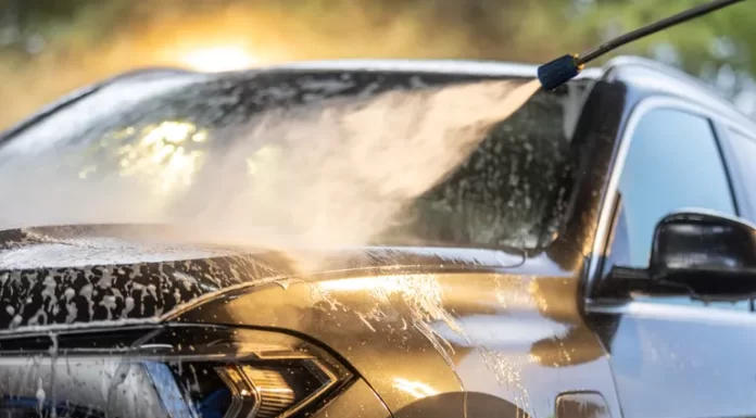 Ministerul Mediului va controla spălătoriile auto pentru a preveni poluarea apei