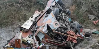 Un autocar cu turiști s-a prăbușit 200 de metri într-o prăpastie, în Nepal. 19 oameni au murit pe loc și 25 au fost răniți