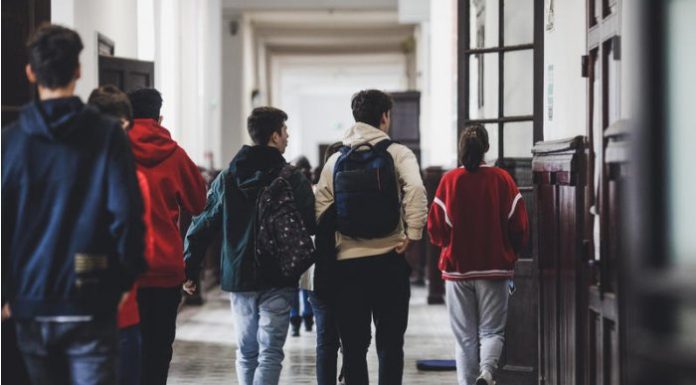 Perciun: Numărul elevilor din Moldova ar putea scădea cu 30% până în 2040