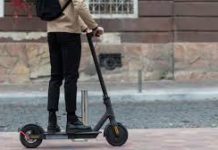 Crește numărul accidentelor cu trotinete electrice în Moldova: autoritățile pregătesc noi reguli