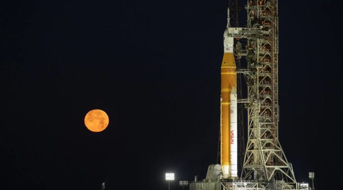 VIDEO// NASA revine pe Lună după 53 de ani: prima misiune cu echipaj uman de la Apollo 17