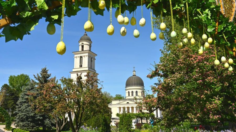 decoratiuni-capitala-pasti-900x505