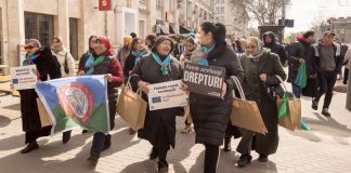 Femeile rome ies în stradă pe 8 aprilie pentru drepturi și incluziune