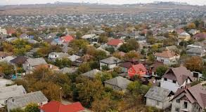 Conflict politic cu implicații administrative: Primăria Chișinău cere deblocarea celor 3 milioane de lei pentru sinistrații din Durlești