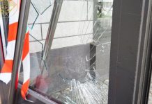 Spărgeau ușile magazinelor cu pietre și sustrăgeau bunuri: închisoare pentru doi inculpați implicați în furturi în municipiul Chișinău