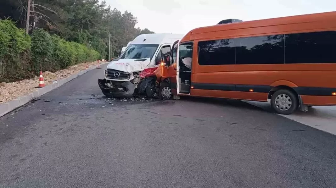 accident-microbuze-turisti-romani-turcia