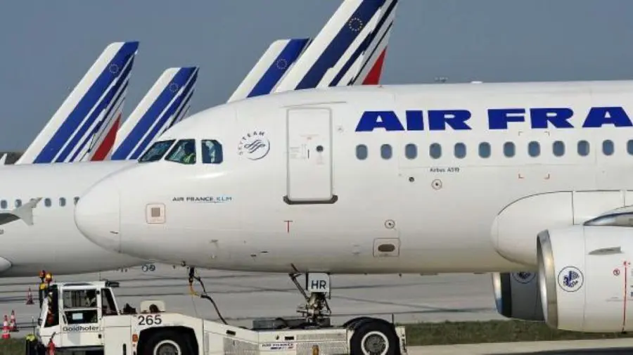air-france-900x505.jpg
