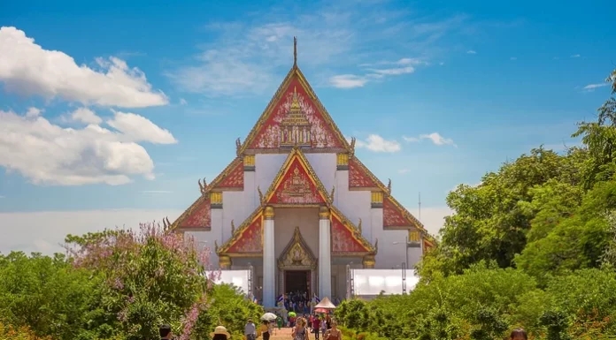 Thailanda ar putea reduce perioada de ședere fără viză pentru turiști, inclusiv români, de la 60 la 30 de zile