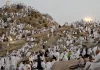 Peste 1,5 milioane de musulmani se roagă pe Muntele Arafat, în una dintre cele mai importante etape ale pelerinajului la Mecca