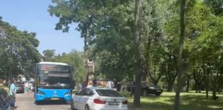 Situație alarmantă pe strada Melestiu: autoritățile sunt îndemnate să intervină de urgență