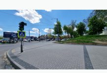 Reabilitare pe Burebista: a început asfaltarea carosabilului între Sarmizegetusa și Dacia