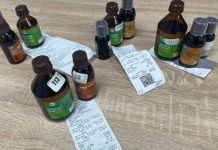 Descoperire în farmacii: Produse noi, dar cu documente expirate de ani de zile