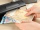 Femeie amendată cu 95.000 de lei la Chișinău după ce a ascuns 20.000 de euro la vamă