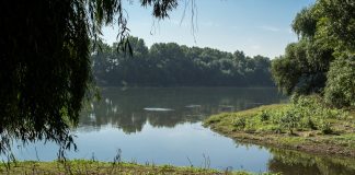 Chișinăul investește în echipamente moderne pentru întreținerea rețelei de drenaj pluvial, în cadrul proiectului de reabilitare a râului Bîc