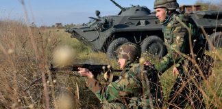 Militarii și funcționarii cu statut special vor ieși mai târziu la pensie: vârsta minimă crește până la 50 de ani