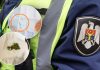 Tentativă de fugă cu mașina: suspecți de trafic de droguri prinși la Drochia