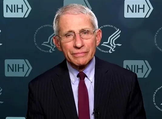 Șefa serviciilor de informații americane publică documente și acuză mușamalizarea originilor COVID-19 de către Anthony Fauci