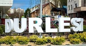 Case inundate și drum distrus la Durlești. Ceban anunță măsuri de urgență