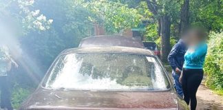 Minor de 2 ani, eliberat de salvatori după ce a rămas încuiat în autoturism