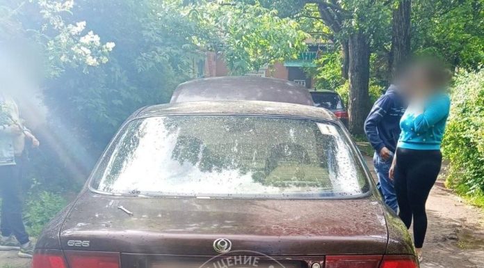 Minor de 2 ani, eliberat de salvatori după ce a rămas încuiat în autoturism