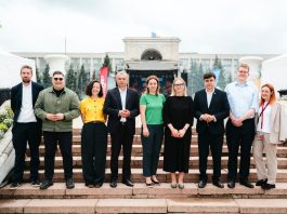 MAN: comunicarea cu cetățenii în mai multe limbi previne manipularea și divizarea societății
