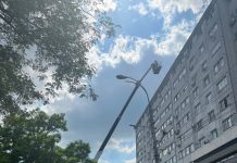 Intervenție de durată în Chișinău: Peste 70 de pompieri au acționat pentru localizarea unui incendiu într-un bloc de locuit