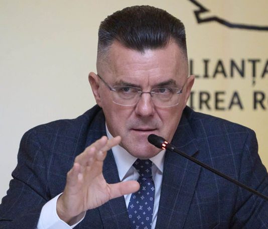 Dan Dungaciu cere ca România să renunțe la finanțările nerambursabile pentru Chișinău