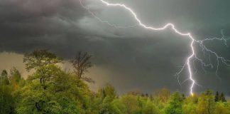 Cod galben de instabilitate atmosferică în centrul și sudul Republicii Moldova. Sunt prognozate ploi torențiale și vijelii