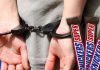 A amenințat vânzătoarea cu un cuțit pentru 157 de lei și trei ciocolate. Bărbatul, condamnat la închisoare