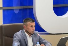 Ian Lisnevschi: Comportamentul politicienilor influențează încrederea cetățenilor în instituții