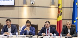 Mark Tkaciuk: „Vrem să scăpăm Moldova de alegeri care balansează pe marginea unui război civil”