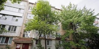 Geamuri noi la un bloc din sectorul Ciocana. Locatarii beneficiază de condiții mai bune
