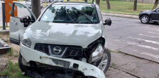 Accident pe strada Ismail: un șofer ar fi făcut stop cardiac și a pierdut controlul mașinii