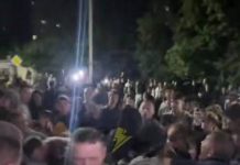 Ciocniri între civili și militari în vestul Ucrainei. Tensiunile privind mobilizarea se amplifică