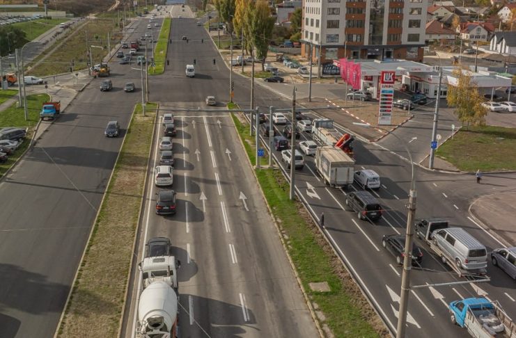 Șoseaua Hîncești se transformă: Lucrările de reabilitare avansează pe mai multe tronsoane