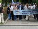 Profesorii au ieșit la protest în fața Guvernului. Cer majorarea salariilor de la 1 septembrie