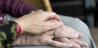 Peste 600.000 de moldoveni au trecut de 60 de ani: crește presiunea asupra sistemului de îngrijire