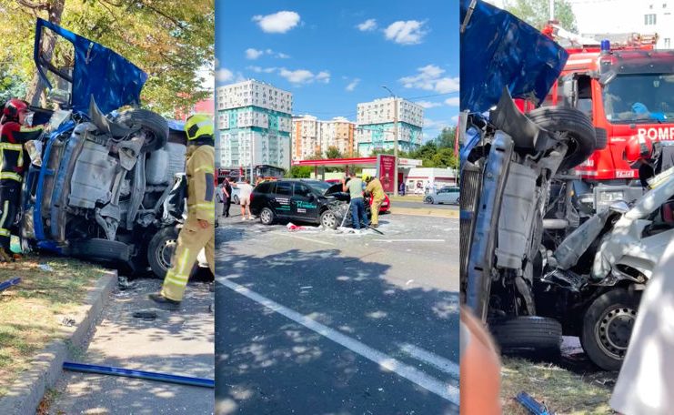 Haos în trafic la Botanica: Mai multe vehicule s-au ciocnit, iar un automobil s-a răsturnat