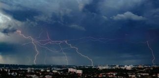 Cod Galben de instabilitate atmosferică în Moldova: sunt prognozate ploi puternice, grindină și vijelii