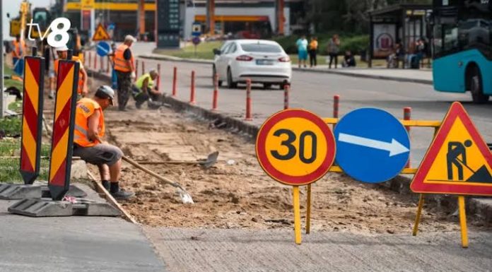 Lucrările de pe strada Mitropolit Dosoftei avansează. Circulația va fi redeschisă pe un tronson